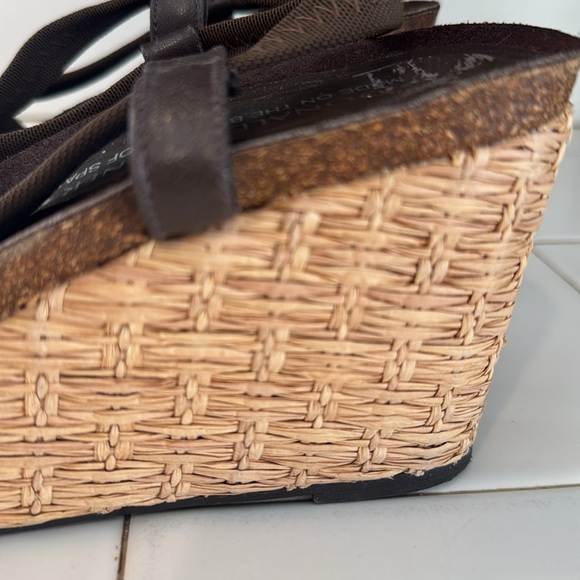 Donald J Pilner Wedge Sandals Women's 10 M Strappy Espadrille Slingback Brown - Picture 10 of 12